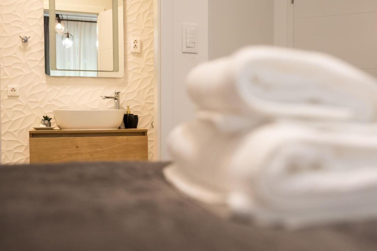 Luxury Rooms With Balcony Zadar Eksteriør billede